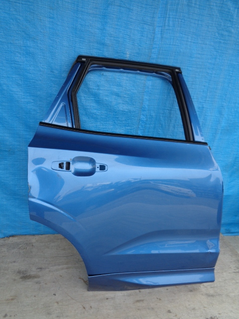 AZ391 ボルボ XC60 リアドア 右 青拍卖