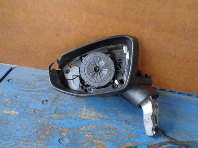 AZ117-2 アウディ A3 8Y ドアミラー 左 8Y2857409A拍卖