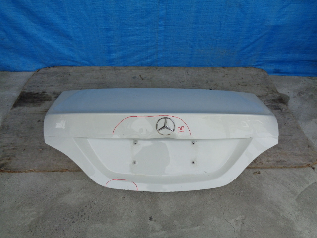 ☆AX363 W117 CLA トランク 白拍卖