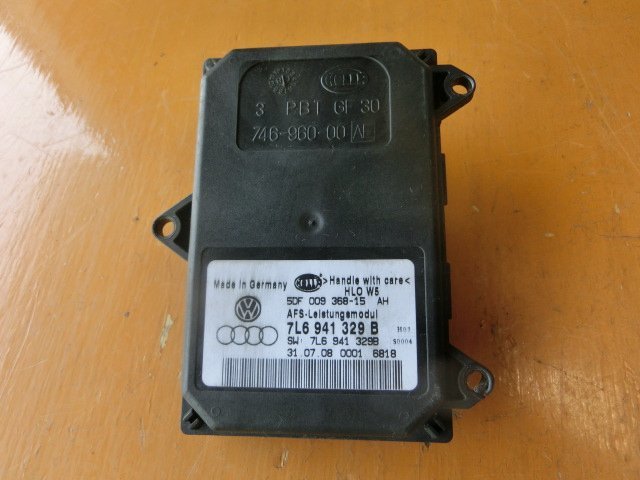 VW ティグアン コントロール モジュール 平成21年 ABA-5NCAW ヘッドライト 7L6941329B 2009y トラック&フィールド 10.5万km 拍卖