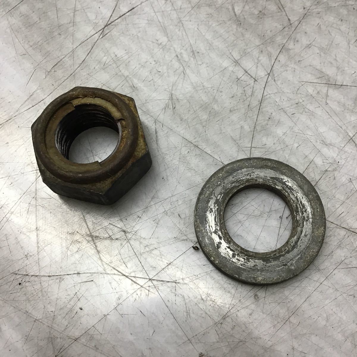 F41-48 ホンダ ライブディオAF34 リアホイール ナット 純正部品拍卖