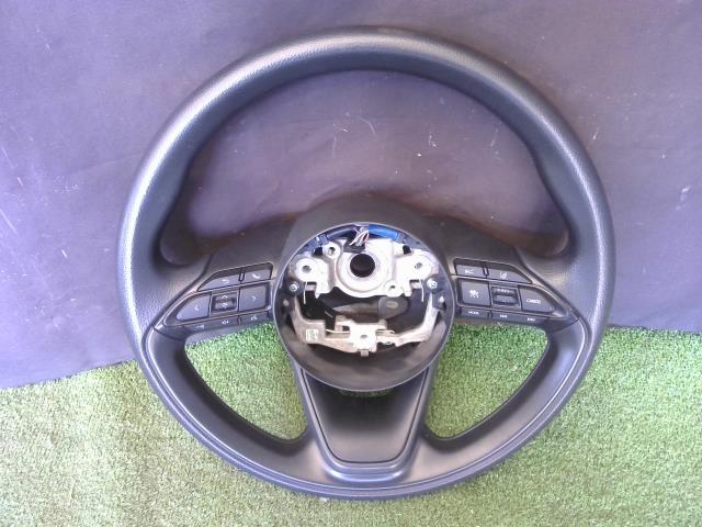 アクア 6AA-MXPK11 ステアリングホイール 45100-52710-C0拍卖