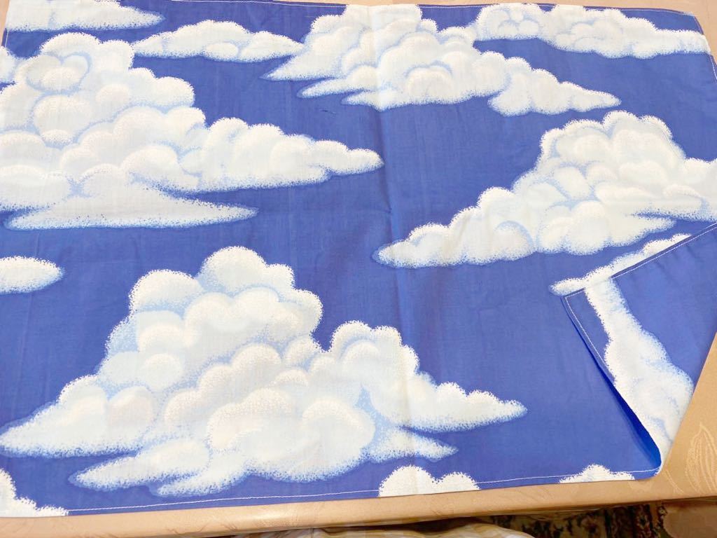 No.614 大判裏付ランチョンマット ハンドメイド 40x60 雲柄拍卖