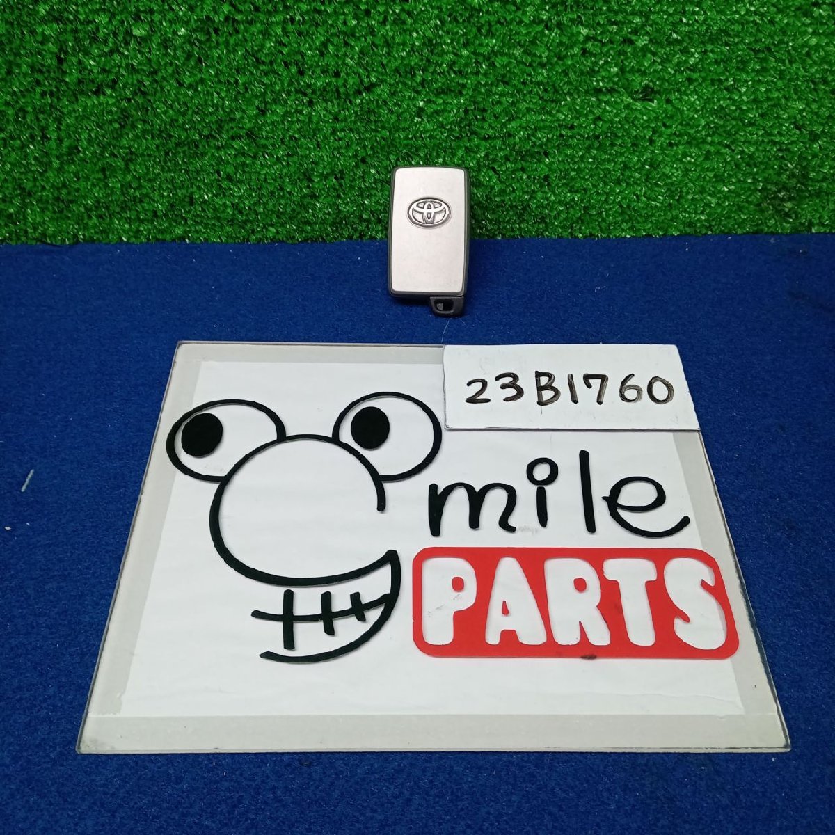 ZRR75W/ZRR70 ヴォクシー 純正 キーレス K17/23B1760*同梱不可拍卖