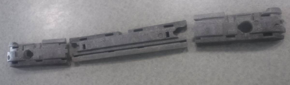 ベンツEクラスW210純正E240フロントバンパー裏エネルギー衝撃吸収アブソーバー発泡スチロールE320フロントバンパー3点セットE430 210265拍卖