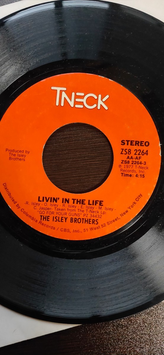 The Iseley Brothers Livin In The Life 45拍卖