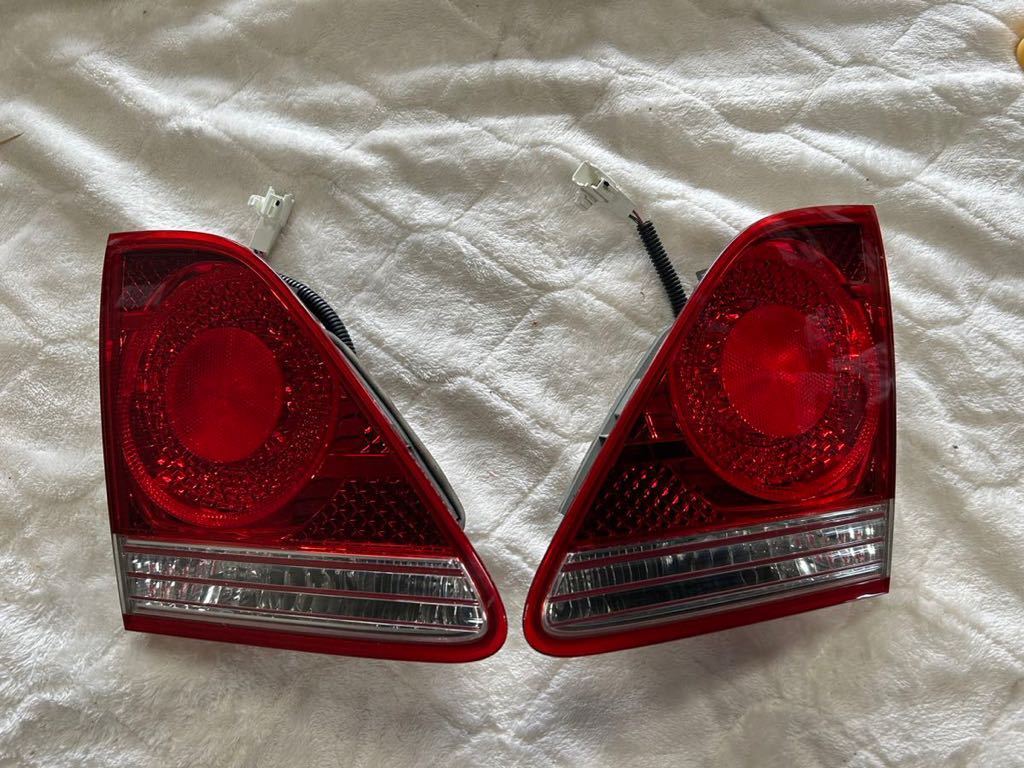 18系クラウンアスリート前期 純正テール内側左右セット拍卖