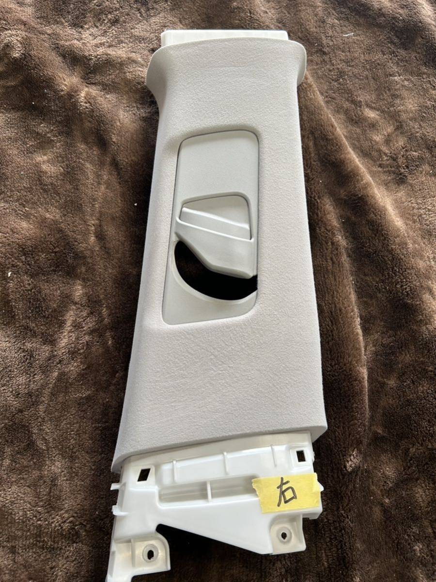 レクサスRX15 16系450h前期 純正Bピラーセンタートリムカバー右側拍卖