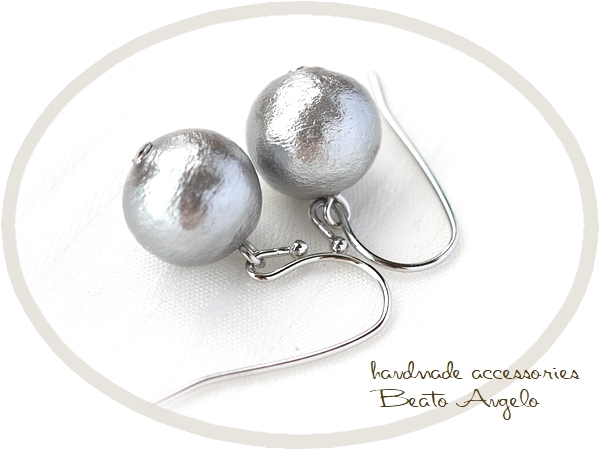 ◆+angelo+コットンパールのシンプルピアス(p-161)グレー S 10mm 一粒 デザインフック 拍卖