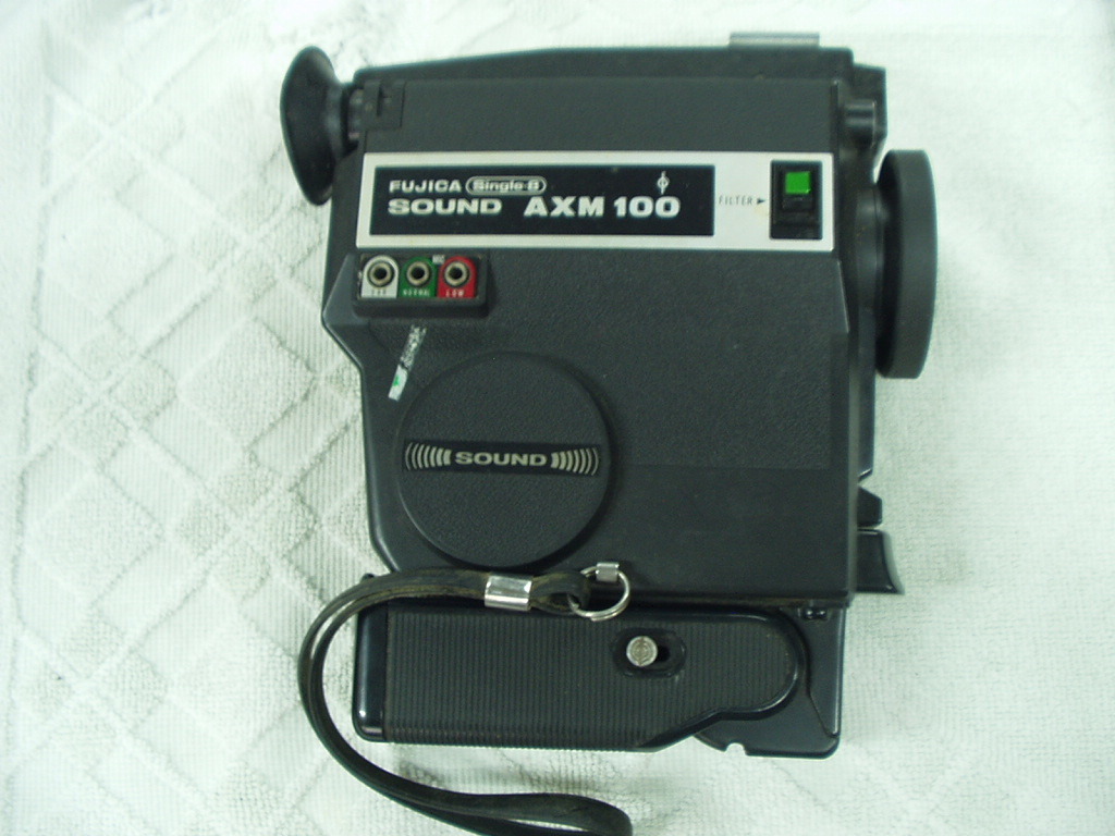 8ミリカメラ フジカシングル8 FUJIKA Single-8 SOUNDAXM100 ジャンク オブジェ 昭和レトロ 昭和40年男 団塊の世代拍卖