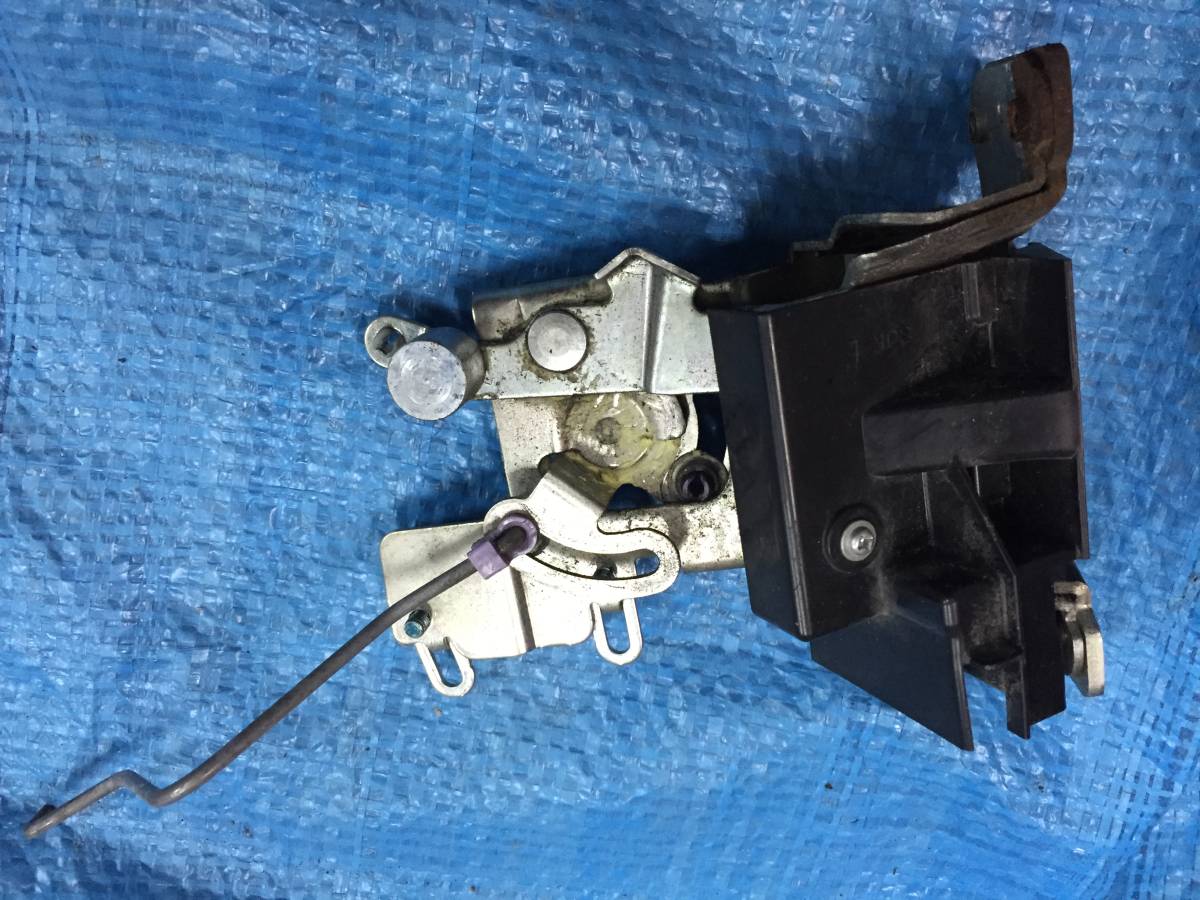 M1-3 エリシオン RR1 RR2 RR3 RR4 RR5 RR6 左 リア リヤ スライド ドア ラッチ プレステージ拍卖