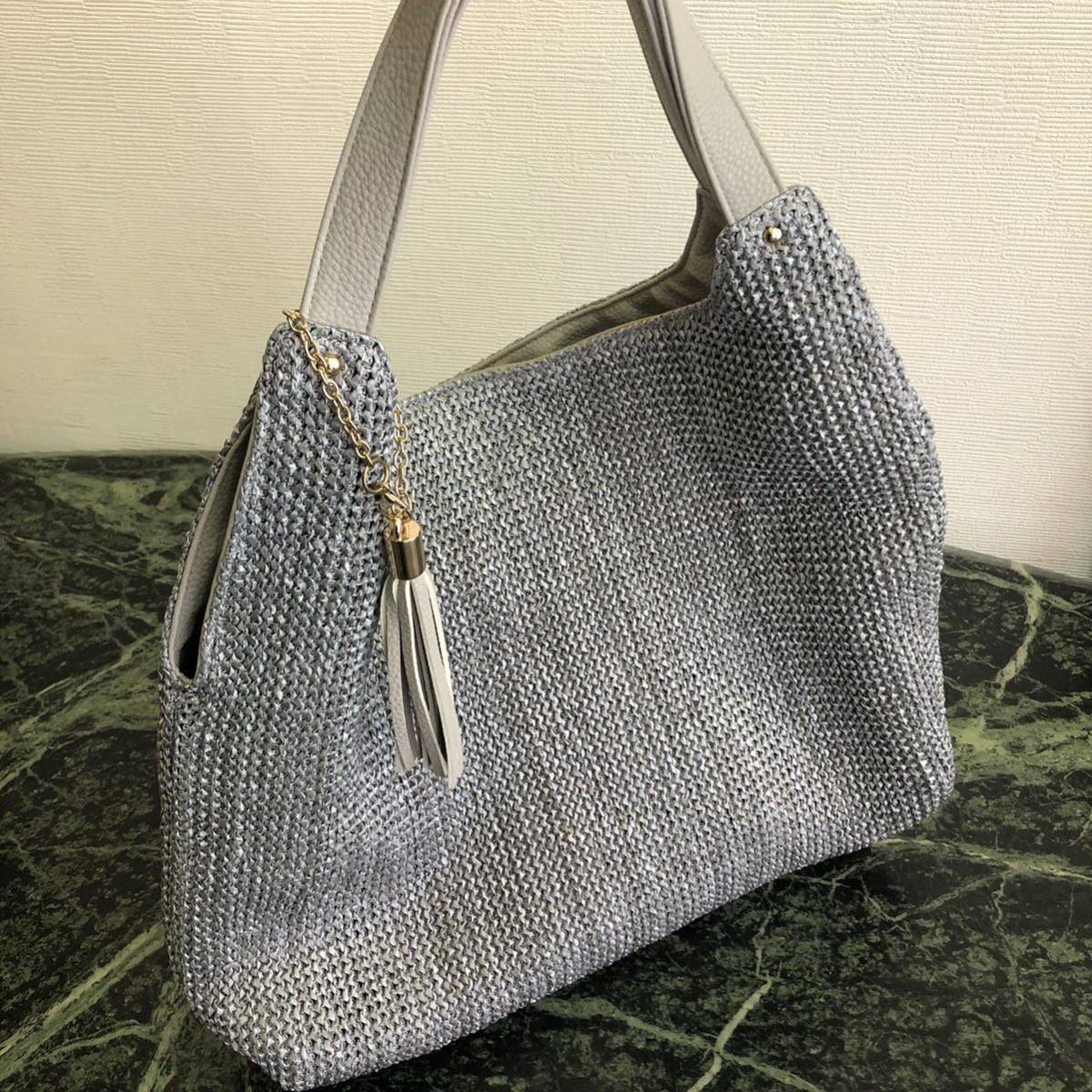 【美品】KAZUMI★カズミ トートバッグ 紐編みバッグ グレー ポーチ付き タッセル ケーブルバッグ アトリエドール拍卖