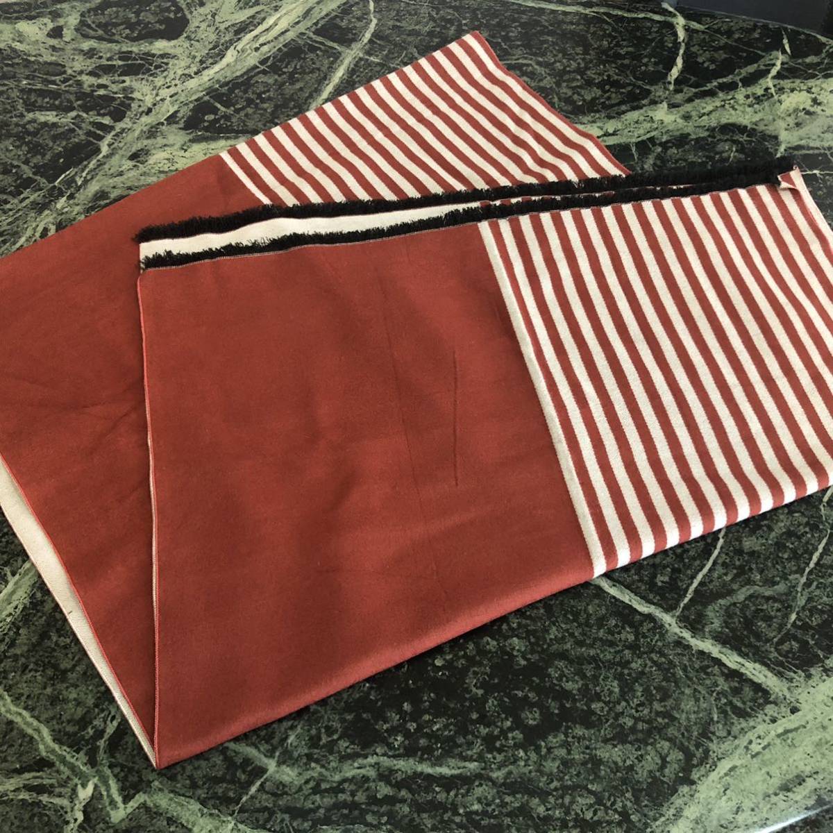 【美品】大判ストール★リバーシブル 赤茶×アイボリー テラコッタカラー 暖色系拍卖