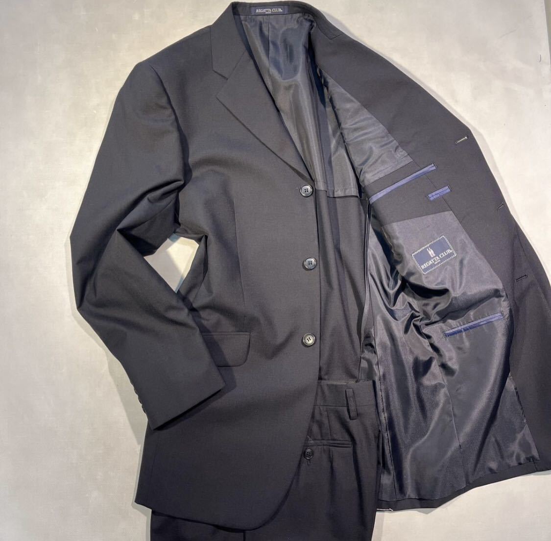 新品【サイズA6 L★超軽量ソフトスーツ】3Bシングルスーツ ネイビー系 背抜き サイドベンツ 1タック 背広ビジネス セットアップ メンズ拍卖