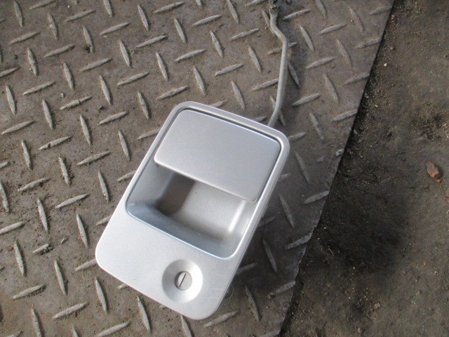 ホンダ HM1 バモス 左・Fドア フロント アウターキャッチ ハンドル NH642M拍卖