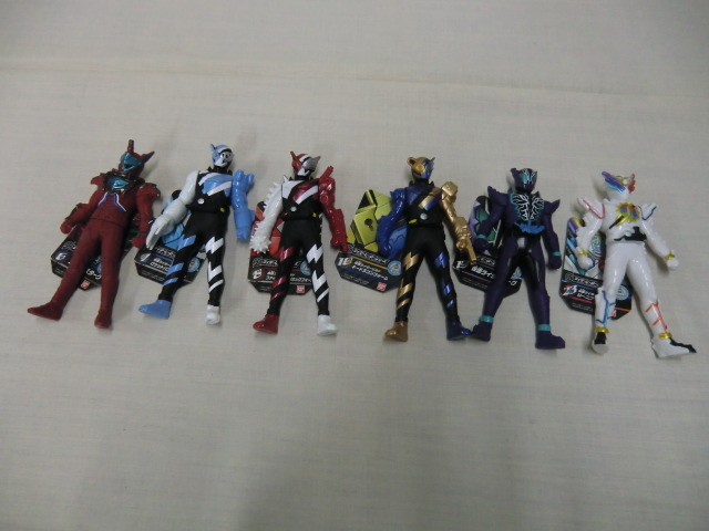ライダーヒーローシリーズ 仮面ライダービルドジーニアスフォーム他全6点 BANDAI C 2017拍卖