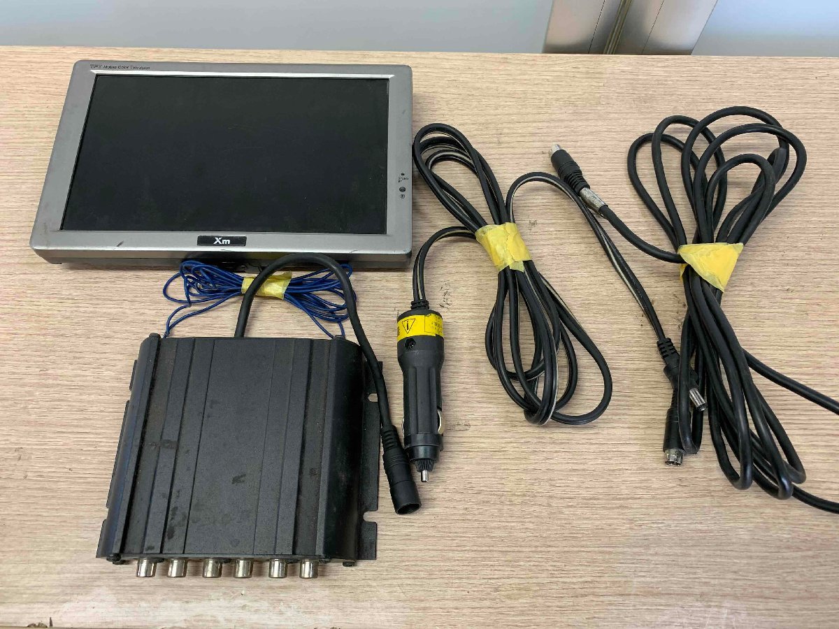 ジャンク品/中古★ティーエムセントラル 8インチオンダッシュモニター★TFT-8000★シガー電源/スタンド欠品★即納拍卖