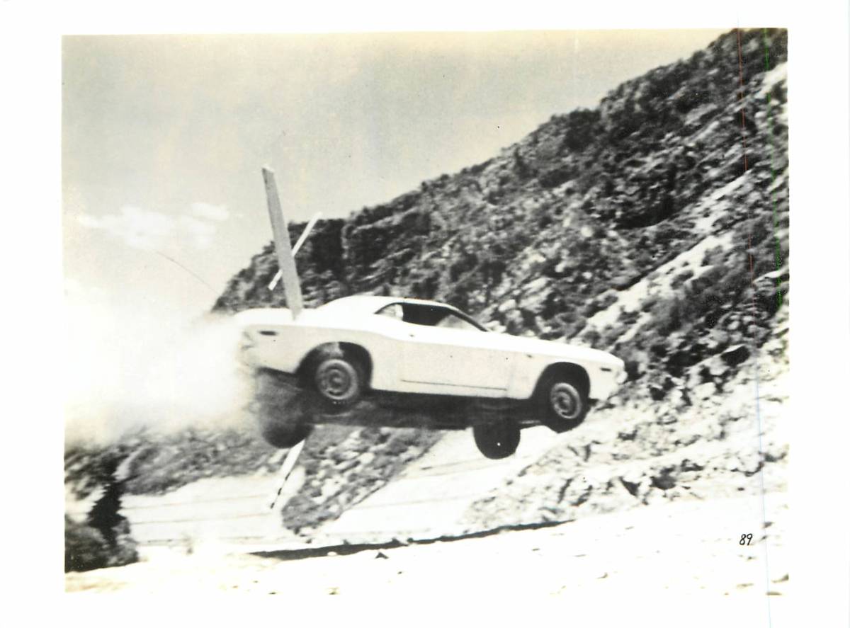 p36196『バニシング・ポイント』スチル バリー・ニューマン クリーヴォン・リトル ギルダ・テクスター ティモシー・スコット拍卖