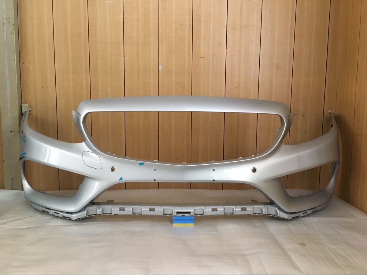 ベンツ W205 Cクラス AMG 純正 フロントバンパー シルバーメタリック系 少損!A2058850925拍卖