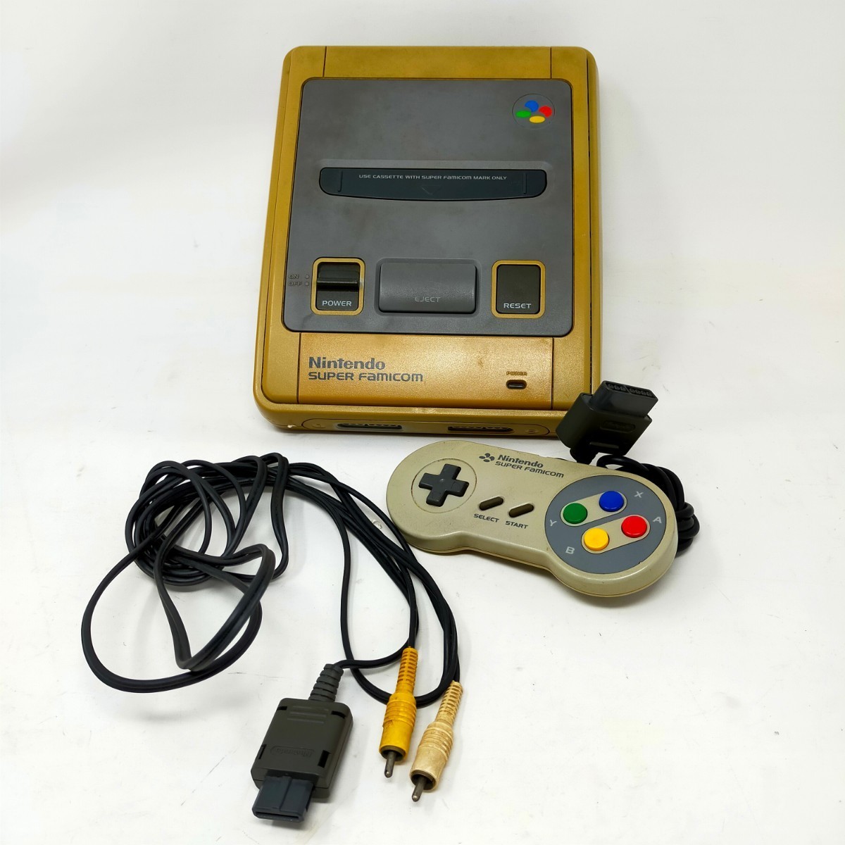 任天堂 スーパーファミコン ファミコン本体 コントローラー スーファミ ニンテンドー ゲーム機器 昭和レトロ S拍卖