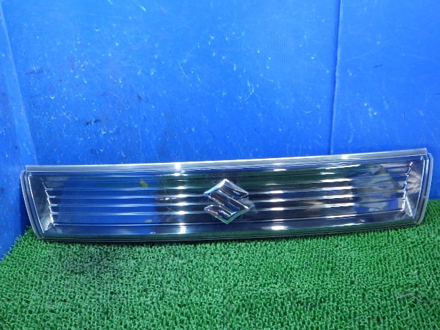 【C】スズキ純正 フロントグリル ラジエターグリル ガーニッシュ 72110-70K50 MH23S ワゴンR スティングレー マツダ MJ23S AZワゴン拍卖