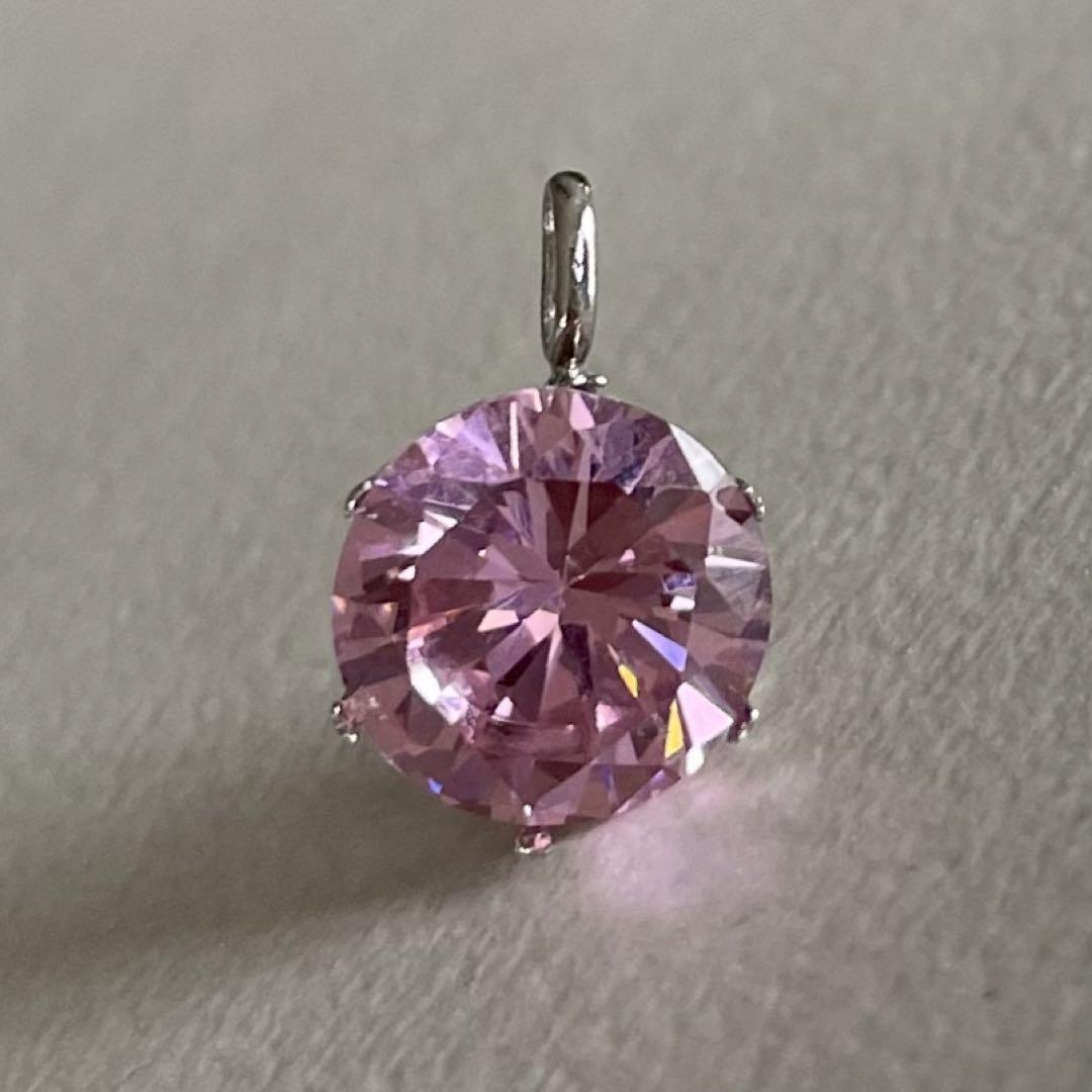 プラチナペンダントトップ 10mm ピンクCZ 大粒ペンダント pt900拍卖