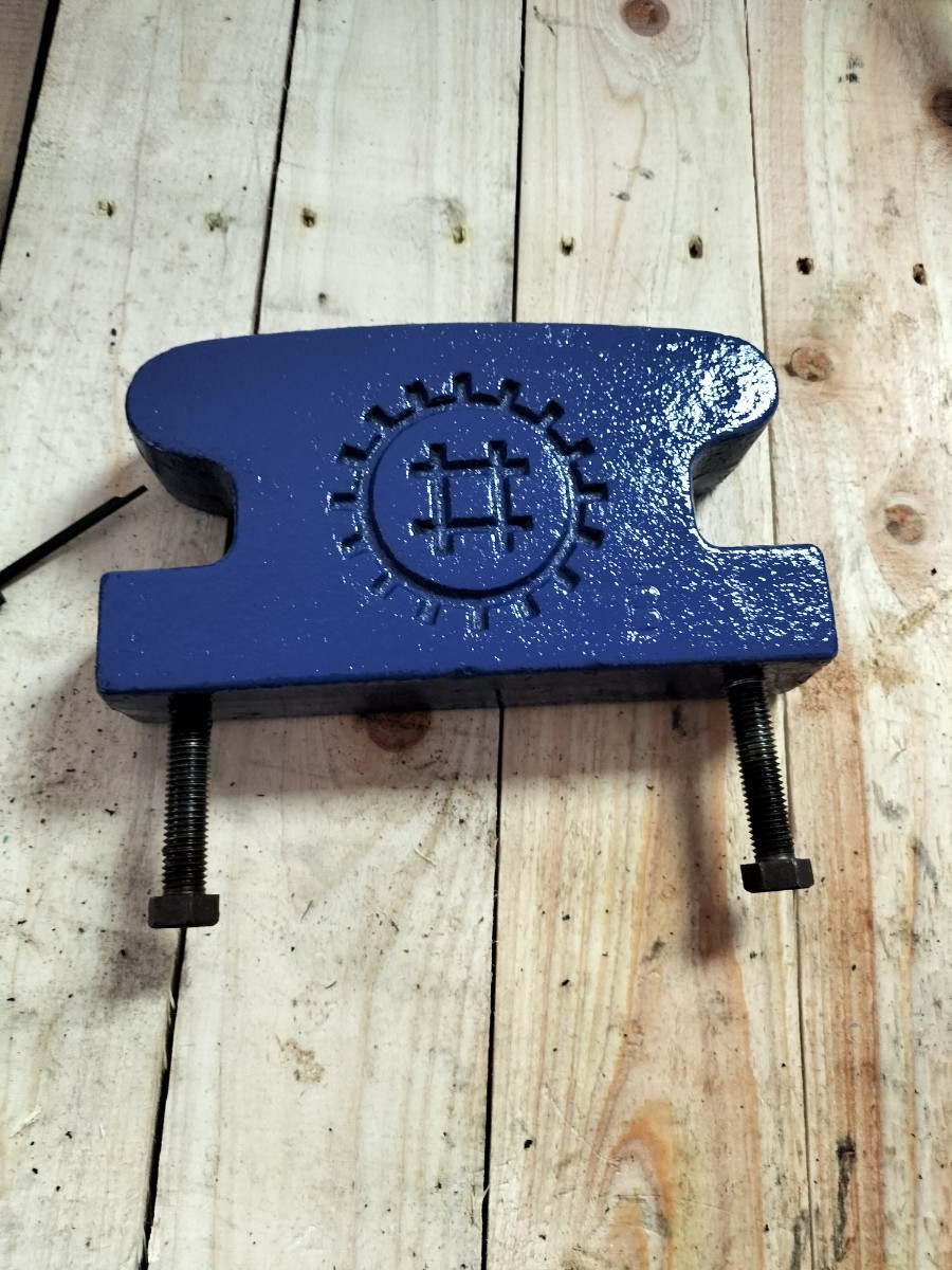 長崎県発 イセキ 耕運機ウェイト5キロ拍卖