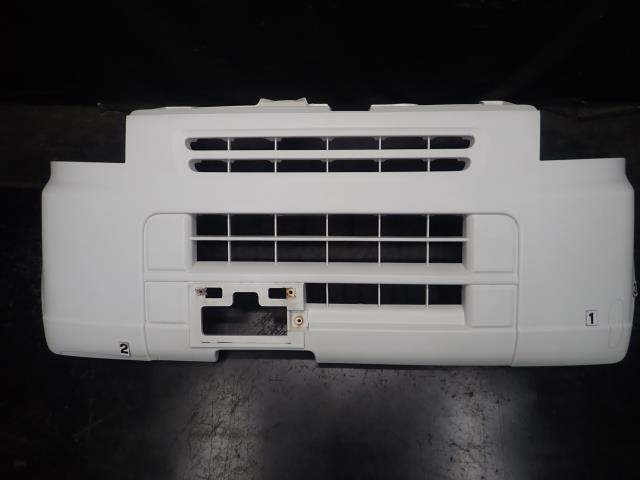 スクラム EBD-DG64V フロントバンパーASSY UG(26U) 1A27-50-031 85拍卖