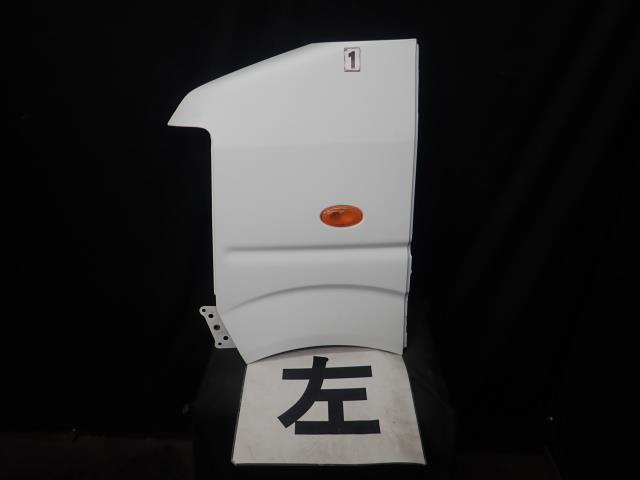 スクラム EBD-DG64V 左フロントフェンダー UG(26U) 1A08-52-210拍卖