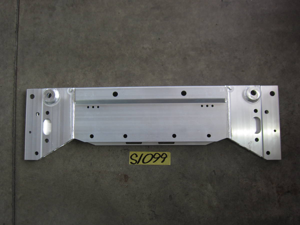 Porsch ポルシェ 911 992 カレラ 純正 フロントサスペンション クロスメンバー補強 クロスアーム ブースター 992.401.157.C S1099 拍卖