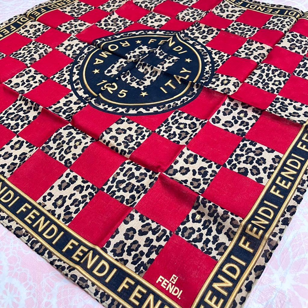 【レア】新品/FENDI/大判ハンカチ/正規品/フェンディ/未使用/即決あり/ズッカ柄/匿名発送/スカーフ/綿100%/レディース/ヒョウ柄/豹柄/赤拍卖