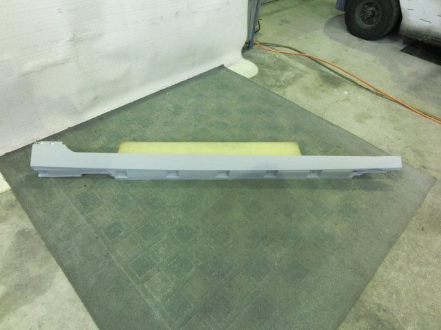 VW PASSAT 3C 右サイドステップ 3G0853858L パサート拍卖