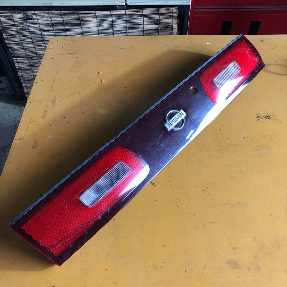 リアガーニッシュ 日産 シルビア s14前期純正検索後期 後期テール拍卖