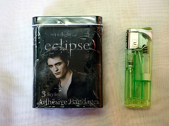 新品未開封 NECAトワイライト・サーガ エクリプス 粘着包帯 ブリキ缶入り・230519拍卖