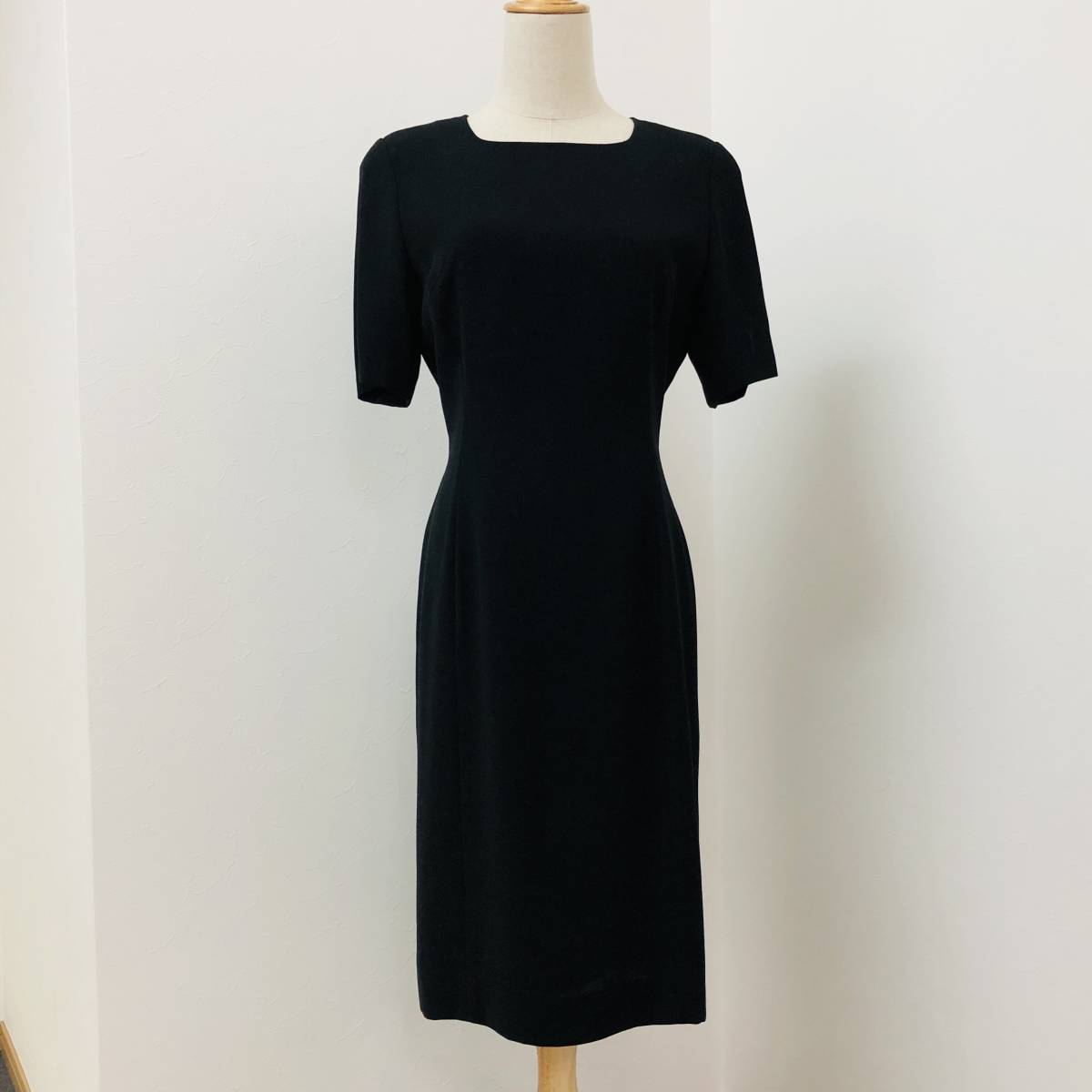 a00648 美品 Noir Robe ノアローブ ワンピース ブラックフォーマル ノーカラー 肩パット 裏地あり サイズ9 黒 レディース 昭和レトロ 上品拍卖