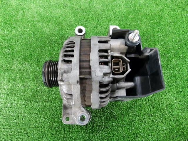 アテンザ LA-GG3S ジャンク!! オルタネーター/ダイナモ L3-VE LF18-18-300 231020/2132224拍卖