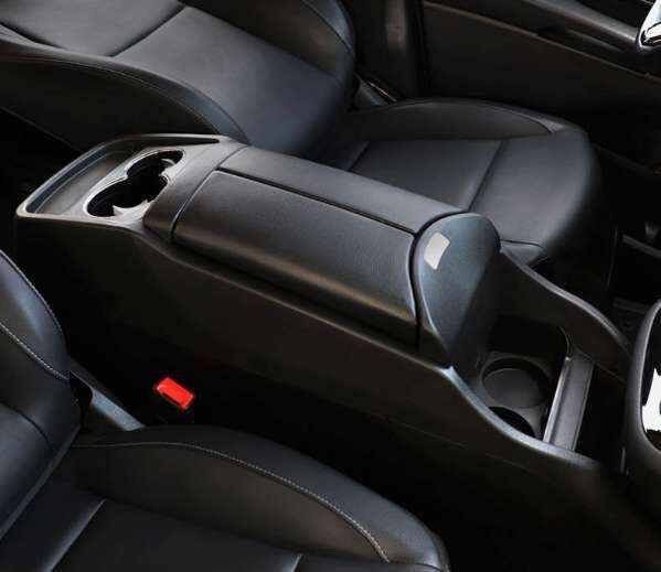 【M's】 ベンツ Vクラス W447 全年式 センターコンソールキット 冷蔵庫機能付き ブラック 4693 USB シガーソケットジャック付き 社外品 黒拍卖