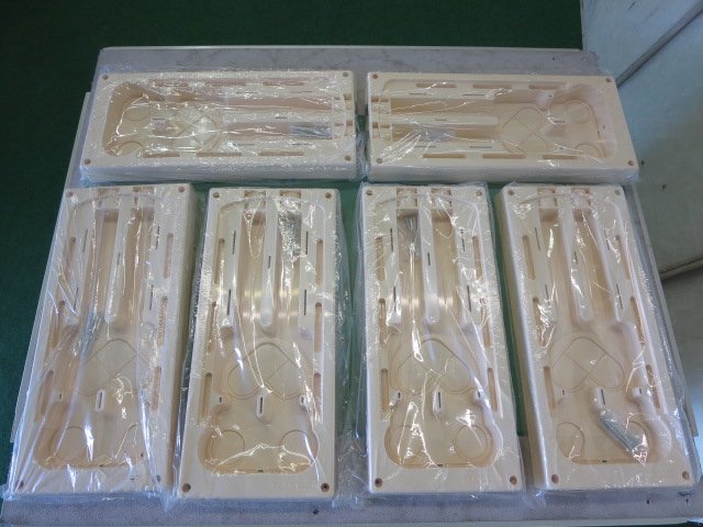 未使用品 伊藤電気製作所 カラープレート・計器箱取付板 6台 CM-120A 色:アイボリー (0521DI)8BM-1拍卖