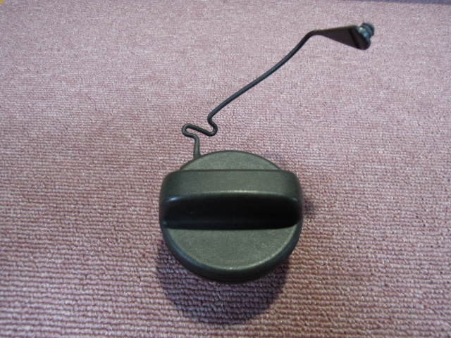 トヨタ エスティマ AHR20W フューエルキャップ 燃料キャップ 給油口キャップ 中古 落下防止ひも付き A1753拍卖