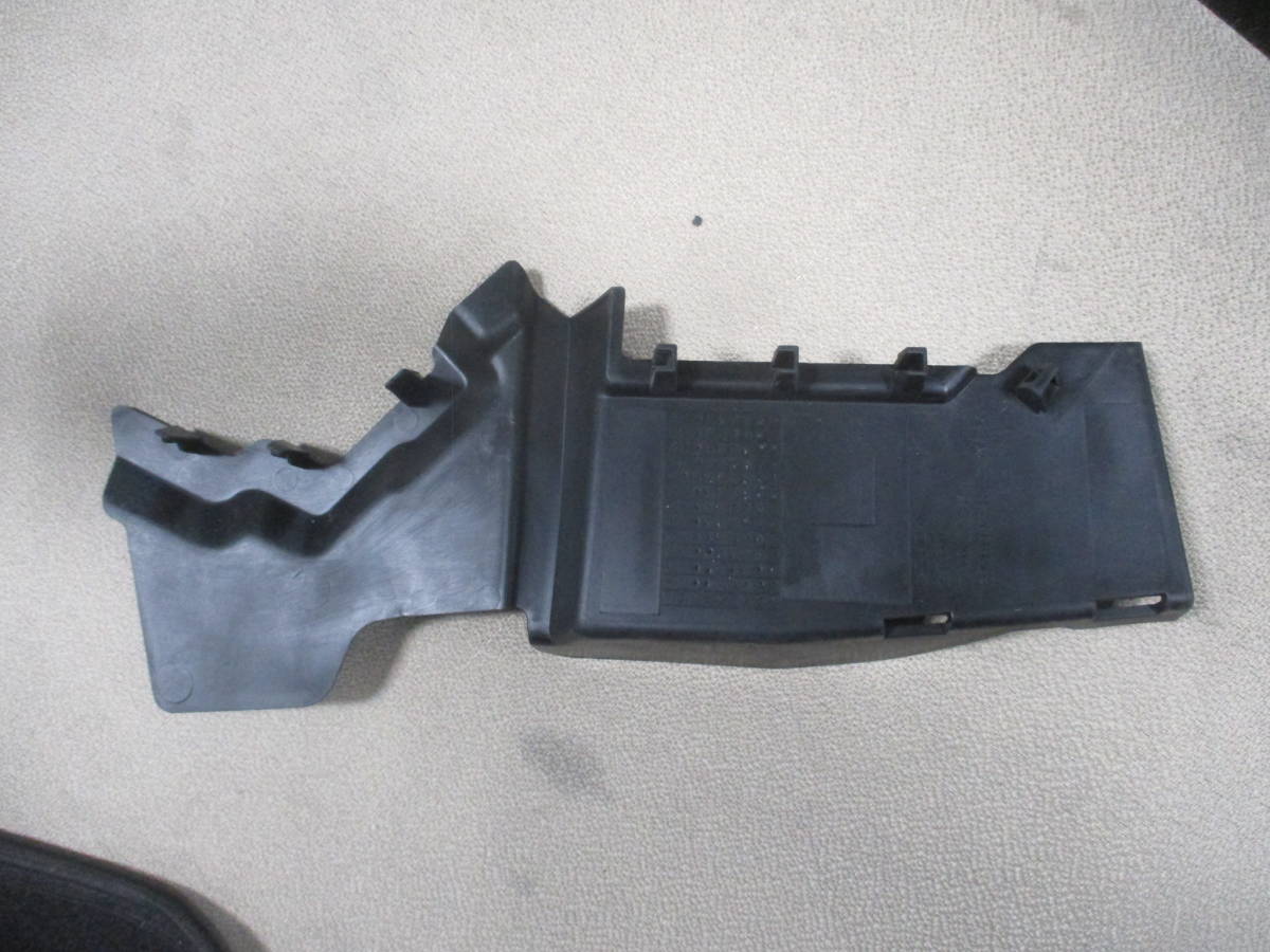 三菱PHEVアウトランダーGF0Wフロントデッキガーニッシュ7405A525 カウルカバー サイド カバー ゴム即決即日発送可能!!拍卖