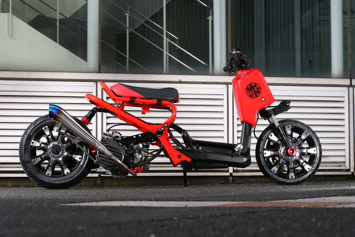 ★★全国送料込み★★大人気 ズーマー用マフラー Breathing GP Racing TYPE R リンパーツ拍卖