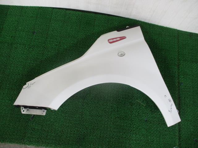 フィアット 500 ABA-31212 左フロントフェンダー拍卖