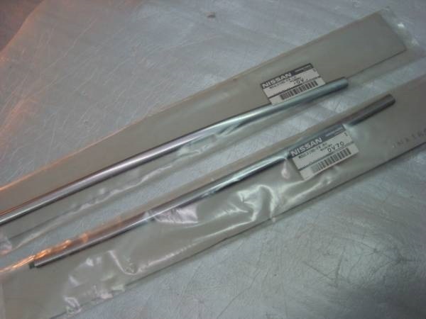 【未使用】日産 純正 WC34 ステージア 後期 フロントバンパーモール フロント バンパー モール メッキモール 左右セット WGNC34 260RS 新品拍卖