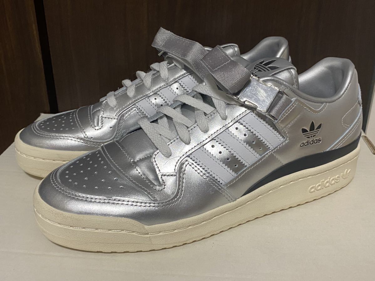 【送料無料】アディダス アトモス フォーラム84ロー 28cm 未使用品拍卖