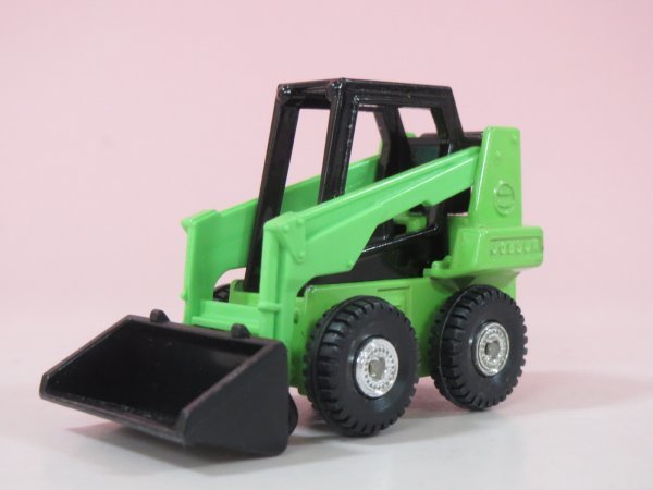 64056■トミカ 37-3 トヨタマルチローダー ジョブサン SDK8拍卖