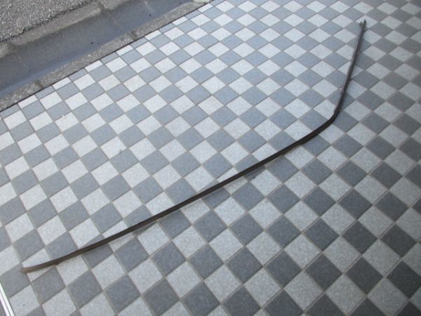 ■ベンツ W124 300E ルーフレール 右 中古 1246980198 1246906862 部品取あり トリム パネル ルーフモール ウォーターディフレクター■拍卖