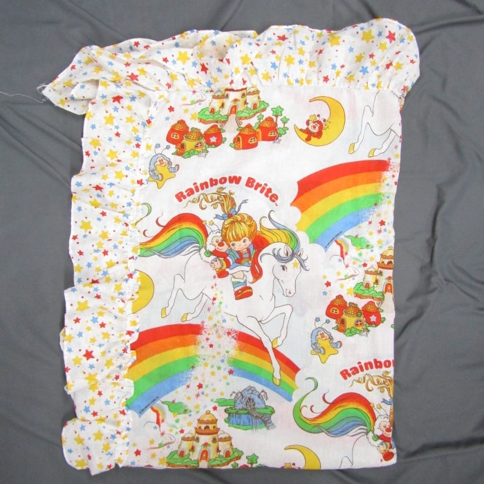 80s Rainbow Brite ベッド シーツ フリル キャラクター レトロ アメキャラ ファブリック レインボーブライト 古着 ビンテージ 2D1381拍卖