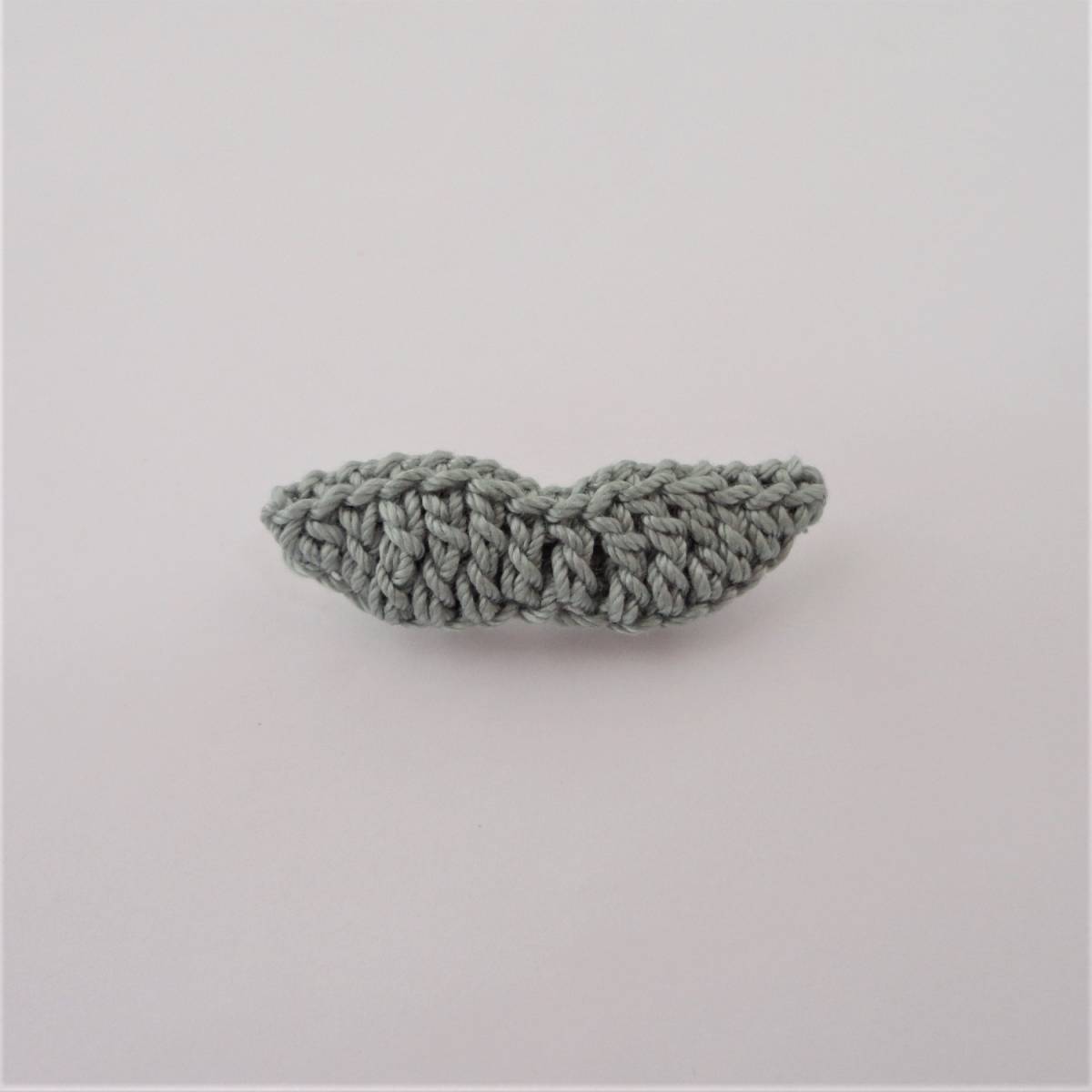 枝豆ブローチ*レース編み*ハンドメイド*b56∴再販×4∴拍卖