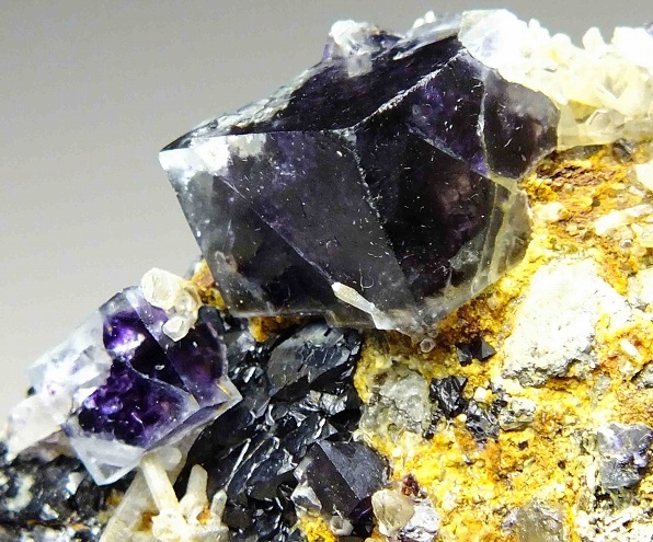 ☆☆ フローライト 蛍石 (蛍光) <内モンゴル自治区> 103 ☆☆拍卖