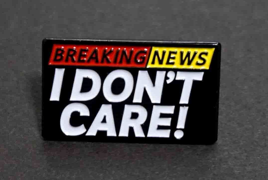 『BN気にしないぜ!』新品■『I DON'T CARE』■ ■ピンバッジ バッチ■おしゃれ ファッション拍卖